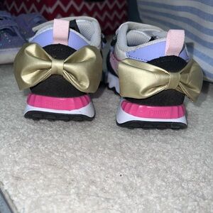 Puma 11.5 gorgeous gold bow sneakers